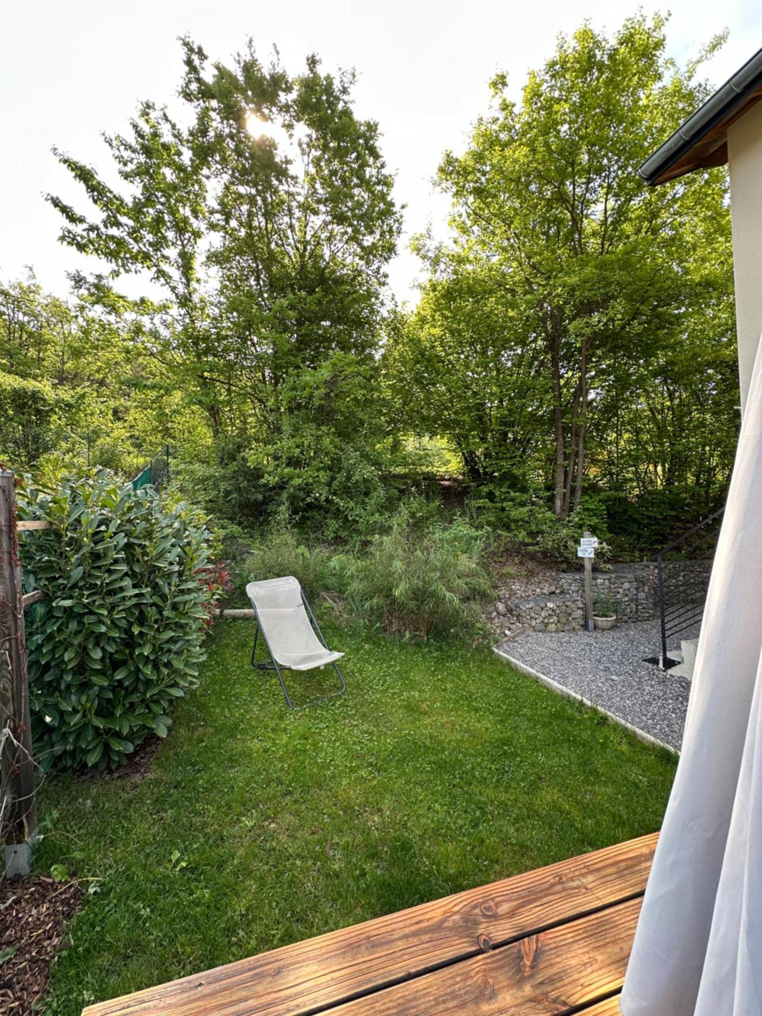 Appartement 2 à 4 personnes, Une Pause au Vert Chateauvieux  Exterior foto